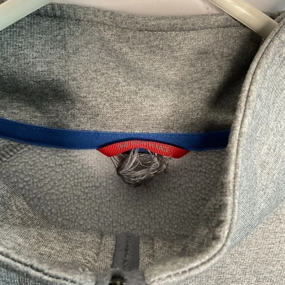 The‎ North Face Gray Long Sleeve 1/2 Zip MockNeck Sweatshirt Men M Vietnam